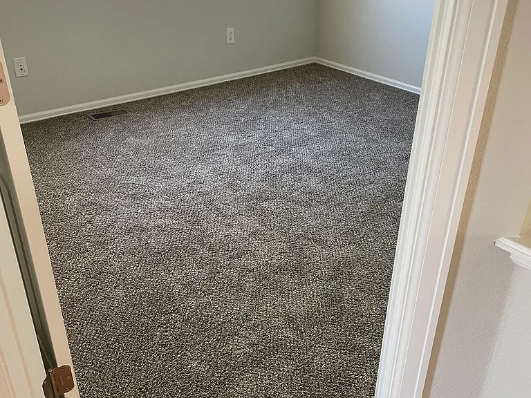 809 Marshall Dr — Photo 10