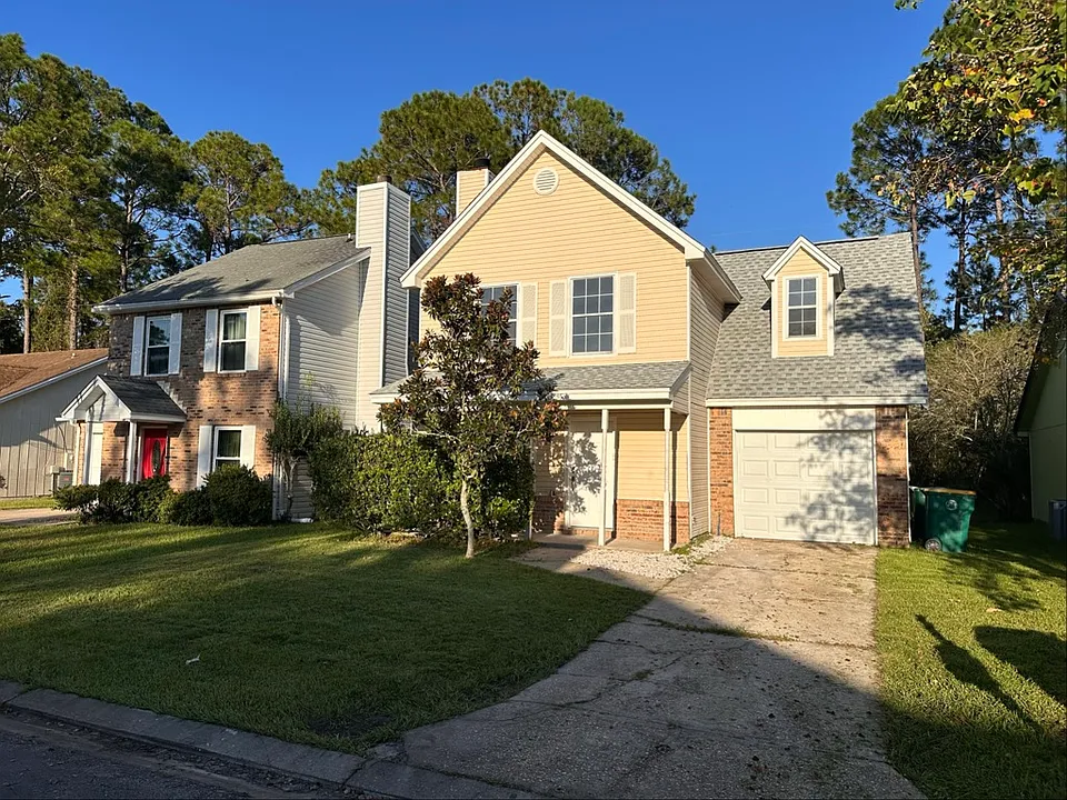 3036 Yorktown Cir