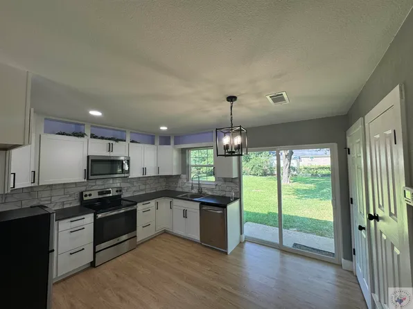 4703 Glenlea Dr, Texarkana, AR 71854