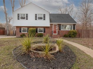 1516 Sandgate Rd, Midlothian, VA 23113