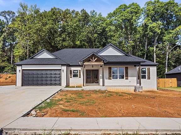 3rd image of 1046 Stagecoach Blvd