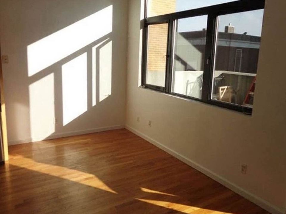 1st image of 331 Kosciuszko St APT 4