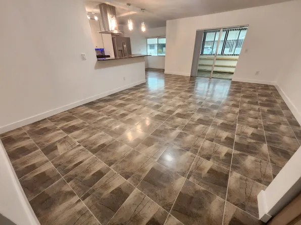 1513 16th Cir SE, Largo, FL 33771