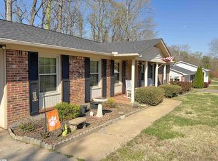 502 Confederate Cir, Taylors, SC 29687