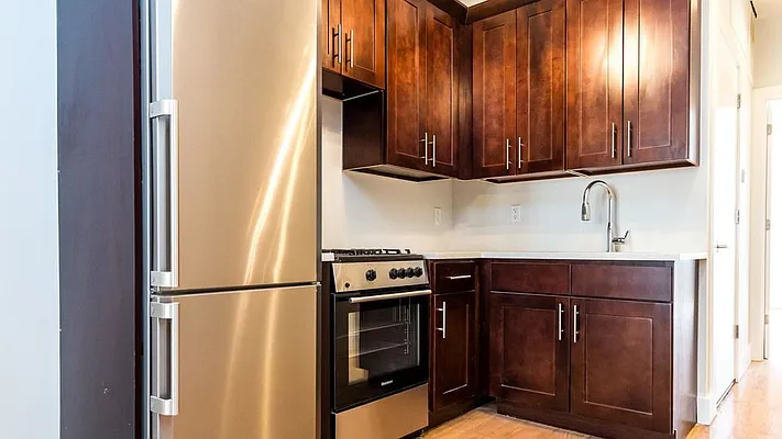 Rented by Nooklyn NYC LLC | media 6