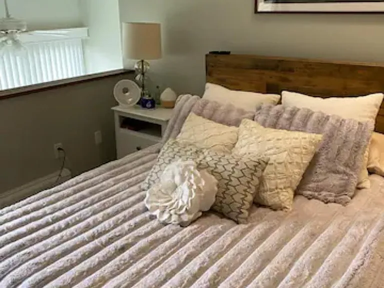 1465 E Putnam Ave #416 — Photo 27