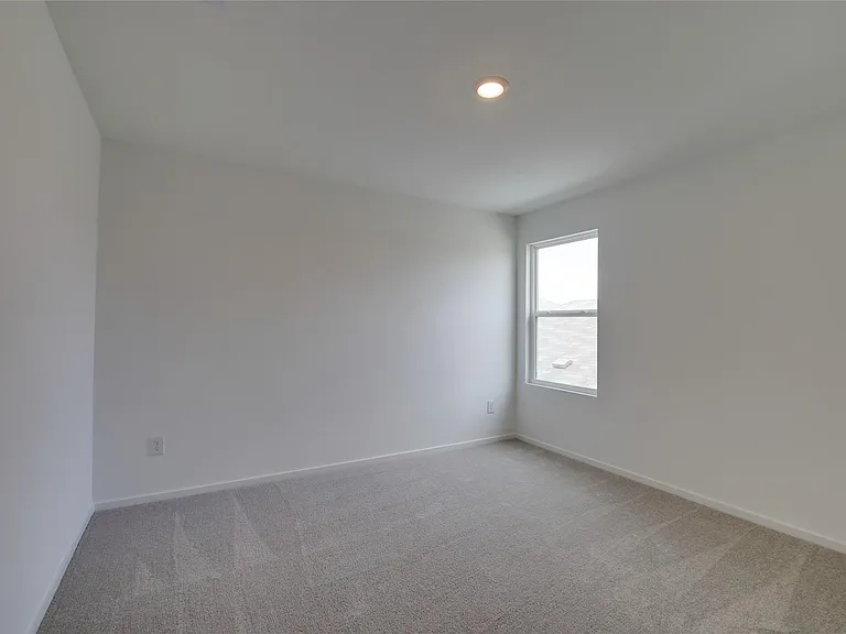 10915 Tawny Rdg — Photo 21