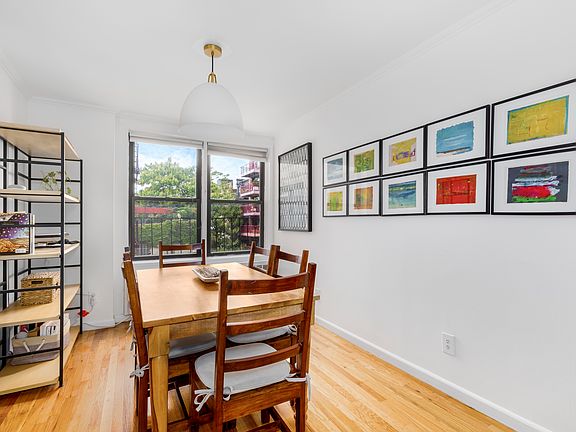 4th image of 165 Christopher St #3A