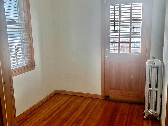 4th image of 50 Oxford Pl Floor 2