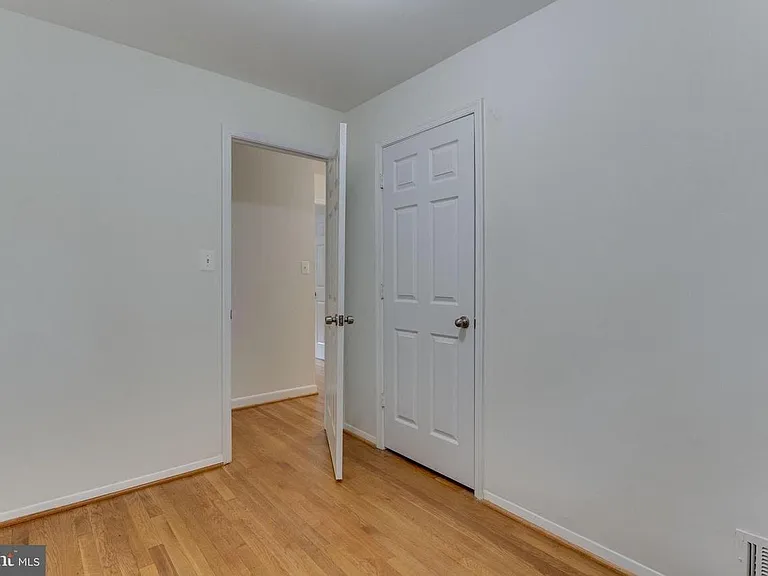 4276 Allison Cir — Photo 14