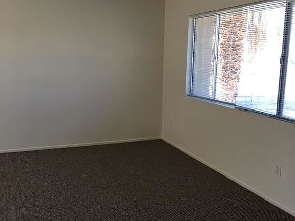 5th image of 6324 Athol Ave