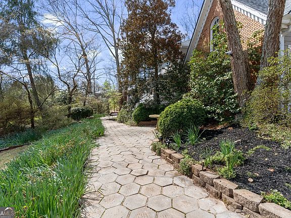 2nd image of 708 Robert Way