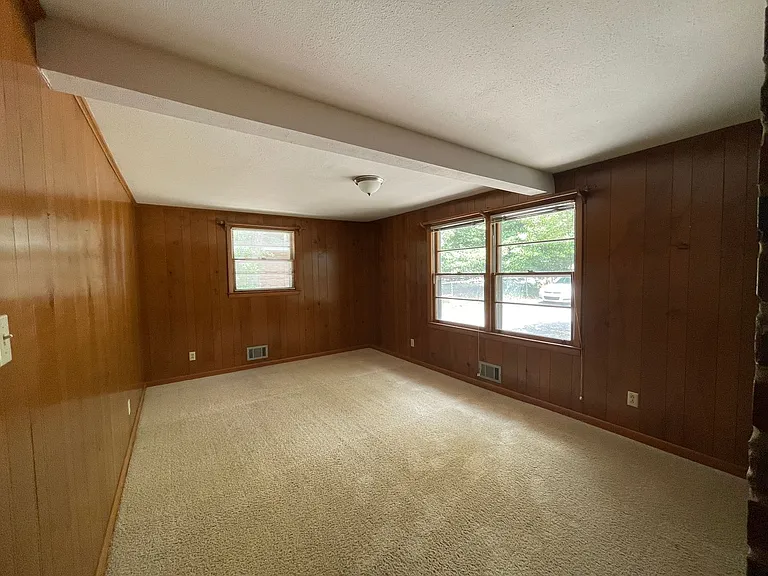 106 Silver Bluff Rd — Photo 45