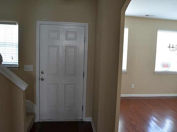 4th image of 300 Old Mill Village Dr