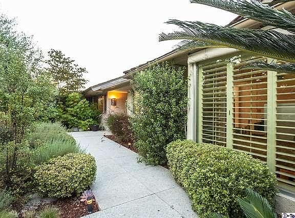 2nd image of 1040 S Orange Grove Blvd Unit 16