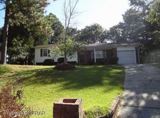 712 Dude Ct, Fayetteville, NC 28303