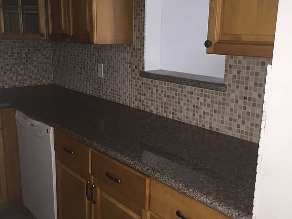 2nd image of 1100 Normandy Dr