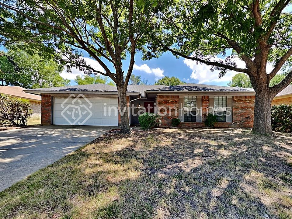 1st image of 2512 Bayberry Ln