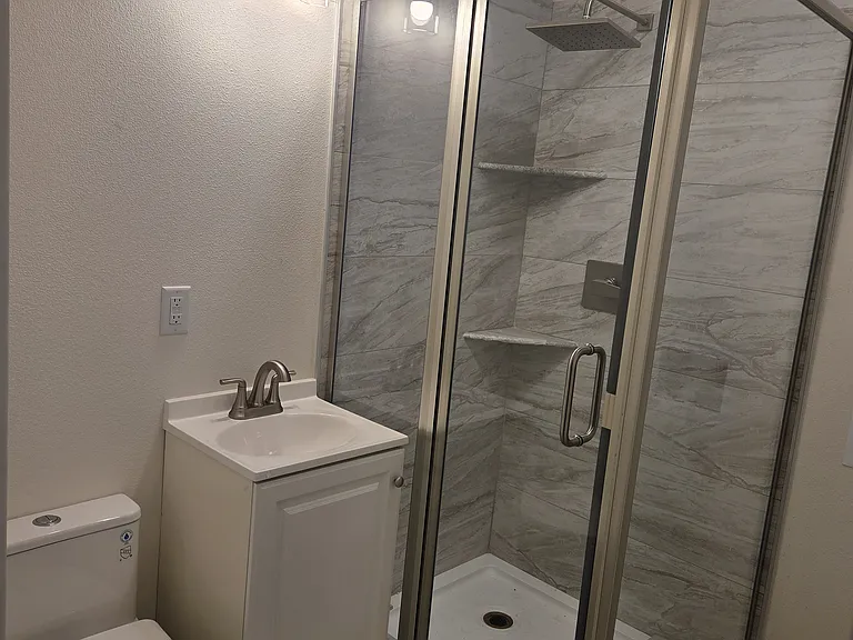 Oscar Ct — Photo 9