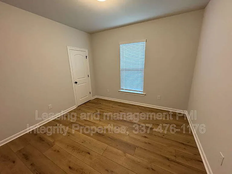 114 Betrillo Ct — Photo 14