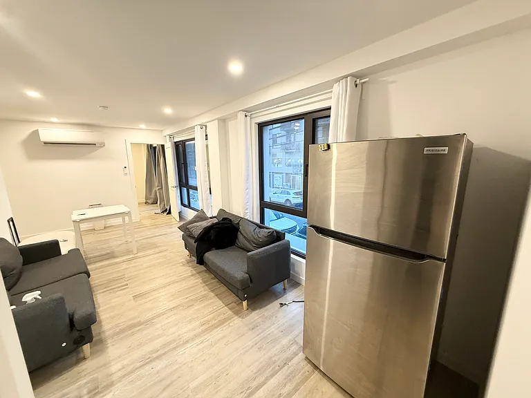 35-15 146th St #2A — Photo 4