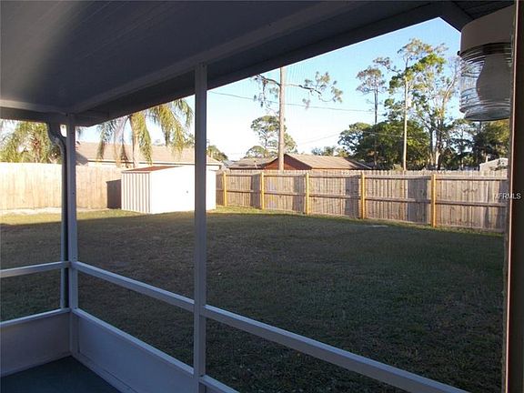 4th image of 3109 Silver Palm Dr