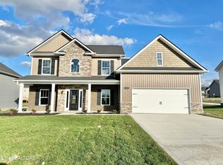 846 Waterwoods Trl, Sevierville, TN 37876