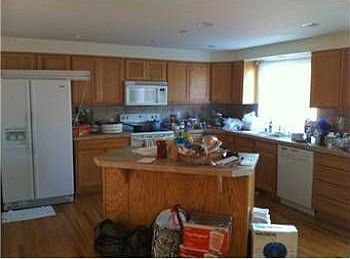 2nd image of 10720 SE 268th St