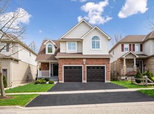 220 Doon South Dr, Kitchener, ON N2P2L8