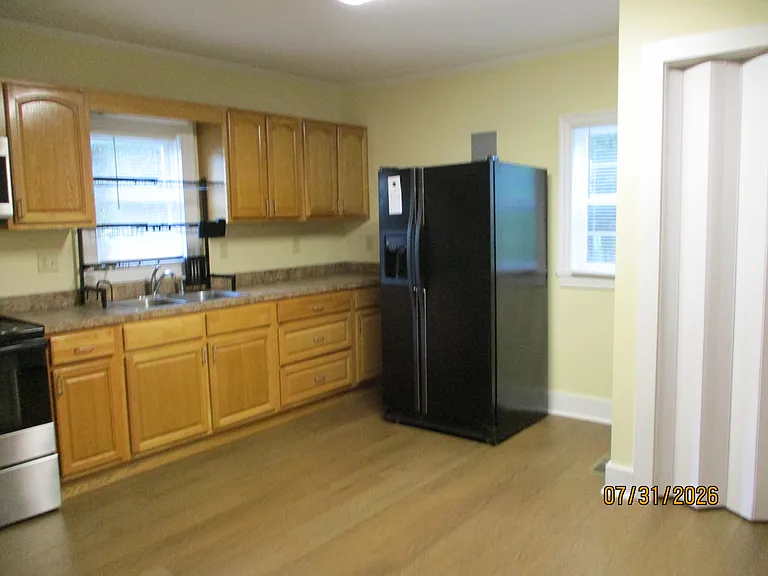 156 Ridge St — Photo 7