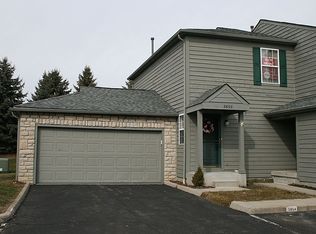5852 Blendon Place Dr, Columbus, OH 43230