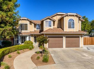 1072 Fremont Ave, Clovis, CA 93612