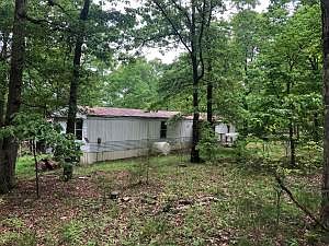2nd image of 1468 S Highway 127