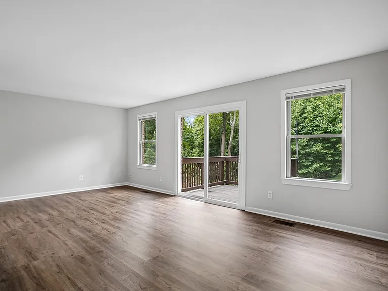 5128 Cliffhaven Dr — Photo 14
