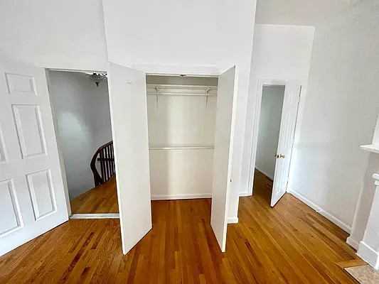 Rented by A P Realty Group NY LTD | media 20