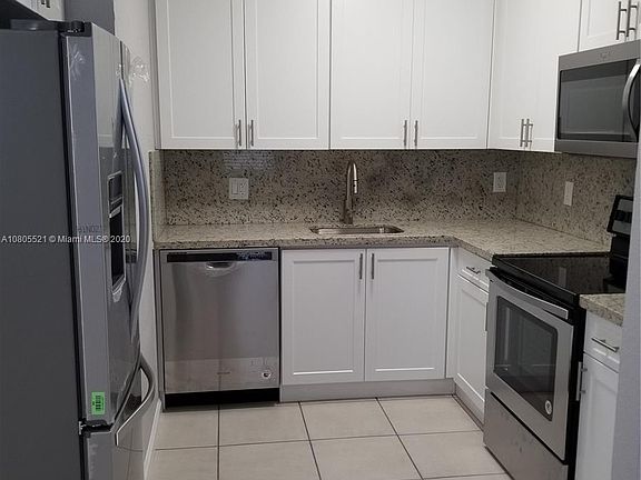 5th image of 229 SW 21st Ct #227