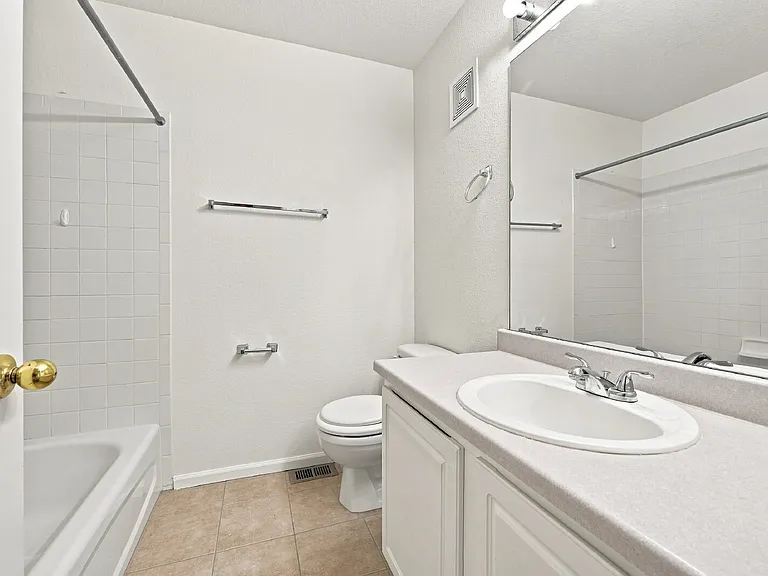 9590 E Florida Ave #2032 — Photo 18