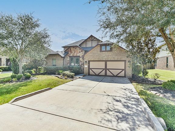 3rd image of 15819 Pine Country Blvd