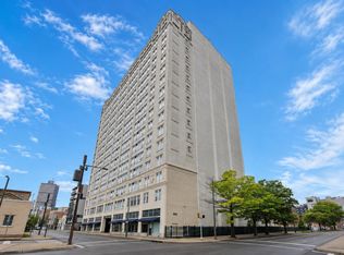 1100 Vine St APT 503, Philadelphia, PA 19107