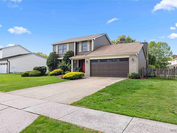 2nd image of 75 Pine Ct N