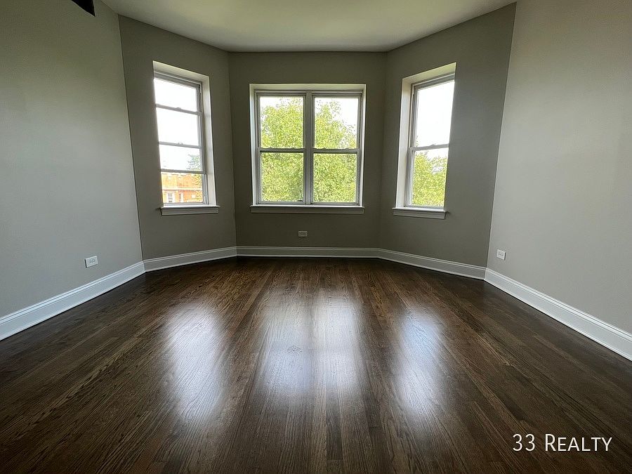 1st image of 7352 N Hoyne Ave APT 3