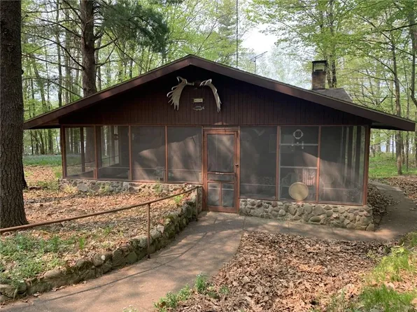 2526 7 1/2 Street, Cumberland, WI 54829