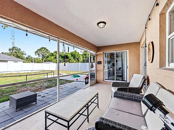 4th image of 2565 CLOVELON STREET