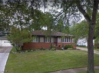 4921 Donovan Dr, Garfield Heights, OH 44125