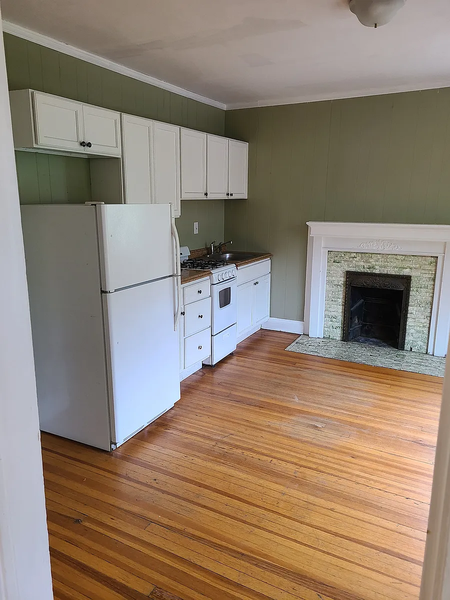 Building Photo - 1440 Steele St #B