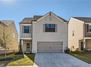 3041 Westgate Park Dr, Loganville, GA