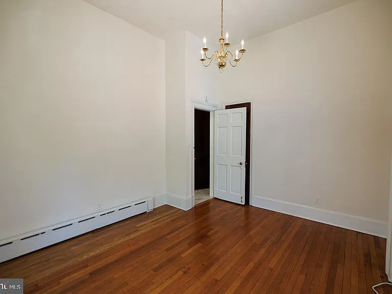 131 N Washington St #4 — Photo 14
