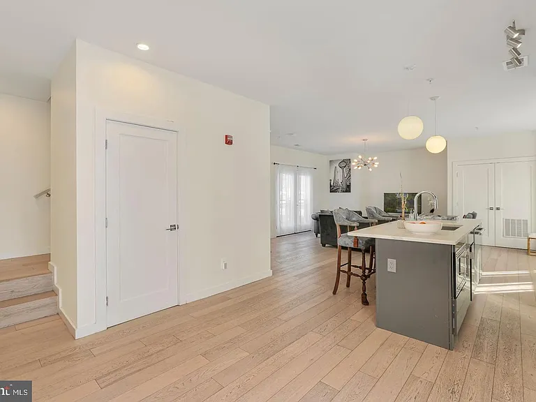 1495 Gallaudet St NE #B — Photo 15