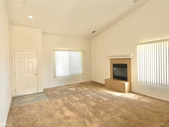 4th image of 13037 Sunset Canyon Way