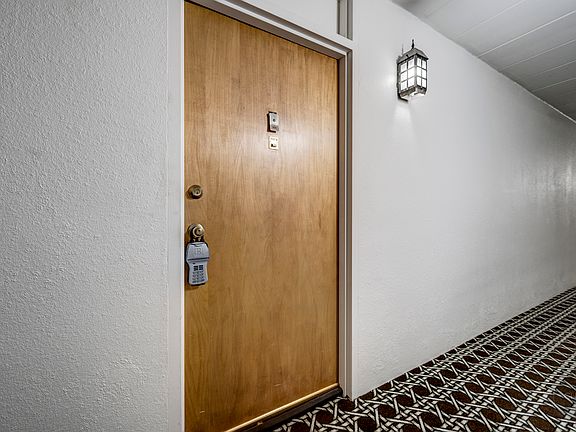 5th image of 5540 Walnut Ave APT 10C